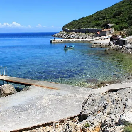 Affittacamere And With Parking Space Cunski, Losinj - 2498 Čunski