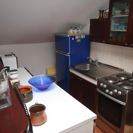 Apartments And Rooms With Parking Space Cunski, Losinj - 2498 Guest house