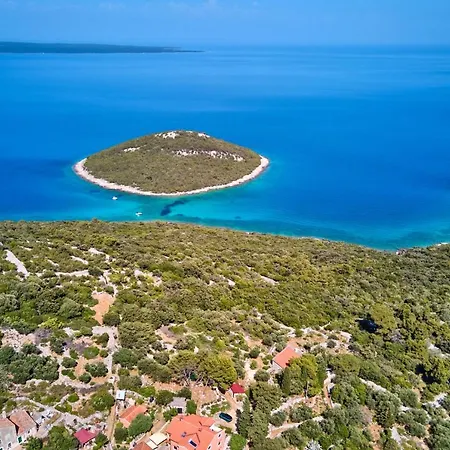 And With Parking Space Cunski, Losinj - 2498 Gæstehus Čunski